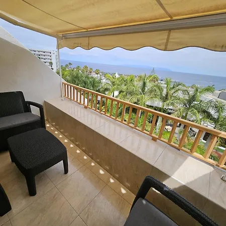Atico Con Impresionantes Vistas Al Mar Адехе